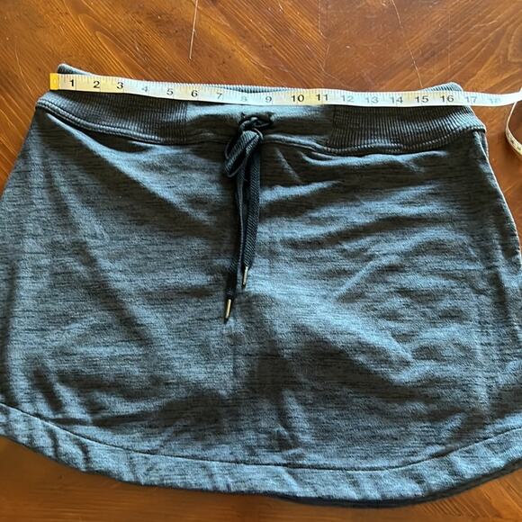 Z by Zobha Woman Size L Gray Marled Knit Skort Sporty Mini Athleisure - Picture 8 of 9